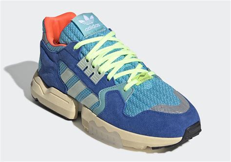 adidas torsion latest.